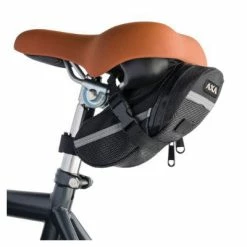 Antivol De Cadre Axa Defender Avec Chaîne Et Sacoche 8 Antivol De Cadre Axa Defender Avec Chaîne Et Sacoche -Éclairages Vélo Soldes antivol de cadre axa defender avec chaine et sacoche full 3