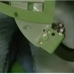 Mottez Kit Antirotation Pour Boule D'attelage 13 Mottez Kit Antirotation Pour Boule D'attelage -Éclairages Vélo Soldes kit antirotation col de cygne haut full