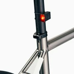 Lampe Vélo LED Arrière Block Bookman 18 Lumens -Éclairages Vélo Soldes lampe velo led arriere block bookman 18 lumens full 4