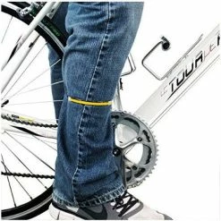 M-Wave Serre Pantalon Rigide Réfléchissant Pour Cycliste - Par 2 5 M-Wave Serre Pantalon Rigide Réfléchissant Pour Cycliste - Par 2 -Éclairages Vélo Soldes serre pantalon rigide reflechissant pour cycliste par 2 full 3