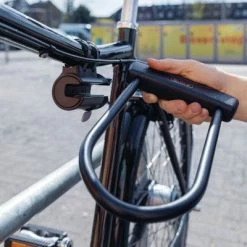 Support Sur Cadre De Vélo Abus Pour Antivols 540, 470 Et 460 -Éclairages Vélo Soldes support sur cadre de velo abus pour antivols 540 470 et 460 full 4